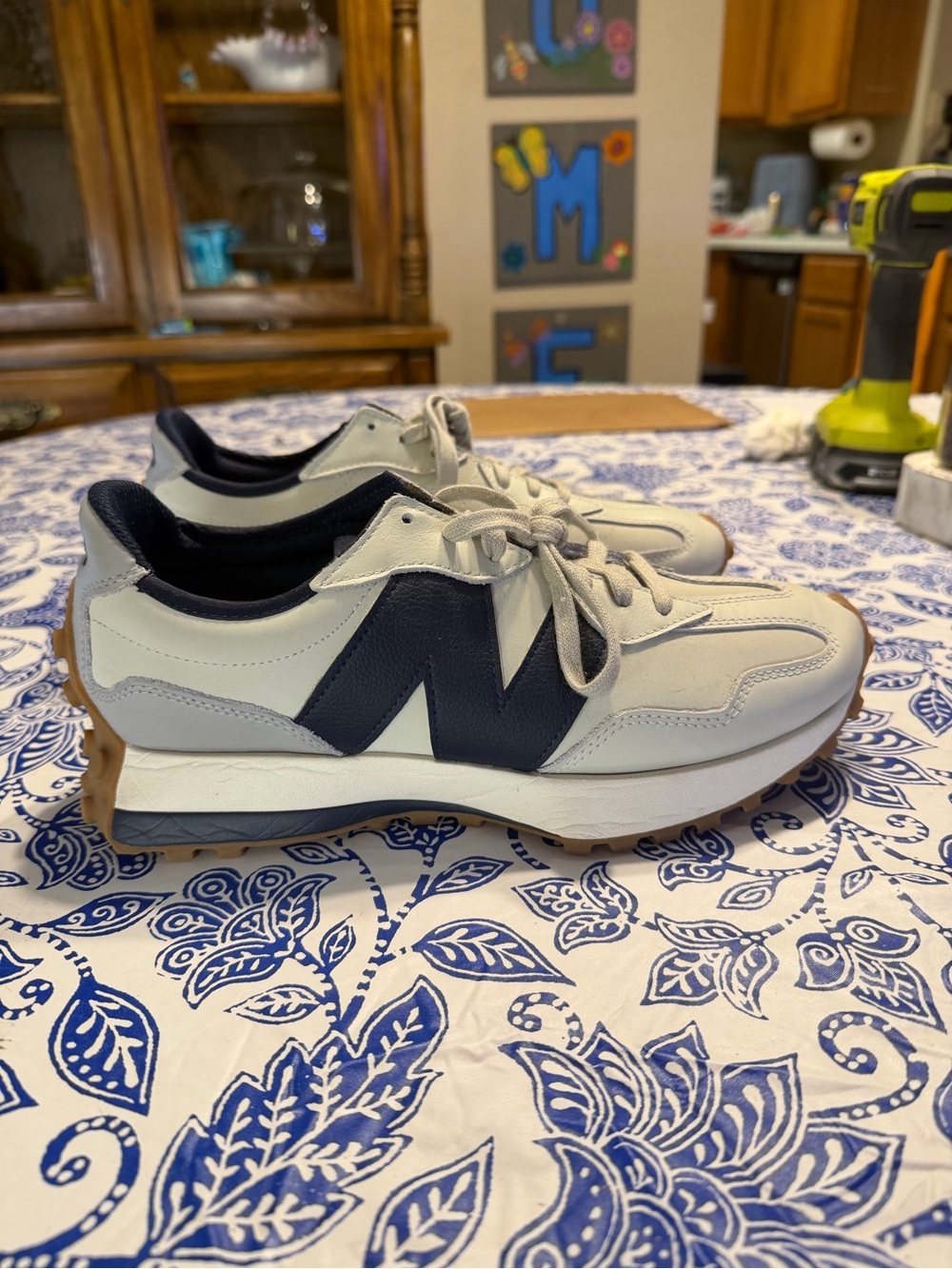 New Balance Figs 327